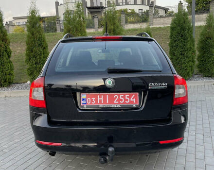 Чорний Шкода Октавія, об'ємом двигуна 1.6 л та пробігом 194 тис. км за 9399 $, фото 14 на Automoto.ua