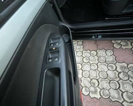 Черный Шкода Октавия, объемом двигателя 1.8 л и пробегом 230 тыс. км за 7700 $, фото 1 на Automoto.ua