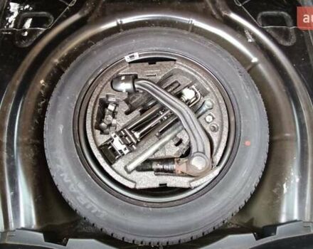 Черный Шкода Октавия, объемом двигателя 1.6 л и пробегом 201 тыс. км за 7300 $, фото 10 на Automoto.ua