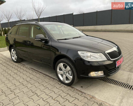Черный Шкода Октавия, объемом двигателя 1.8 л и пробегом 154 тыс. км за 7500 $, фото 1 на Automoto.ua