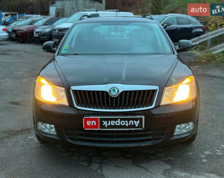 Чорний Шкода Октавія, об'ємом двигуна 1.6 л та пробігом 237 тис. км за 8190 $, фото 1 на Automoto.ua