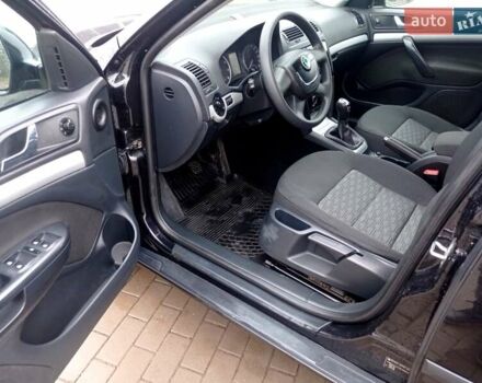 Черный Шкода Октавия, объемом двигателя 1.6 л и пробегом 278 тыс. км за 6950 $, фото 9 на Automoto.ua