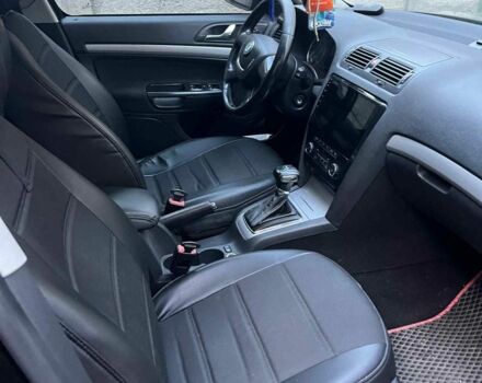 Черный Шкода Октавия, объемом двигателя 1.6 л и пробегом 307 тыс. км за 7000 $, фото 4 на Automoto.ua