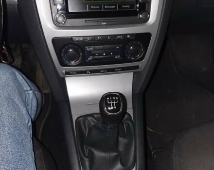 Черный Шкода Октавия, объемом двигателя 1.6 л и пробегом 220 тыс. км за 7950 $, фото 24 на Automoto.ua