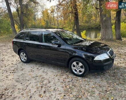 Шкода Октавия 2011 в Полтаве на Automoto.ua Черный Шкода Октавия, объемом двигателя 1.6 л и пробегом 220 тыс. км за 7600 $, фото 43 на Automoto.ua