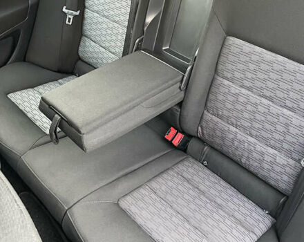 Чорний Шкода Октавія, об'ємом двигуна 1.6 л та пробігом 194 тис. км за 9399 $, фото 80 на Automoto.ua