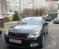 Черный Шкода Октавия, объемом двигателя 1.6 л и пробегом 239 тыс. км за 9000 $, фото 1 на Automoto.ua