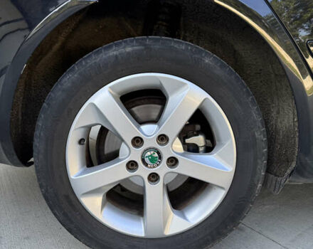 Черный Шкода Октавия, объемом двигателя 2 л и пробегом 270 тыс. км за 9800 $, фото 9 на Automoto.ua