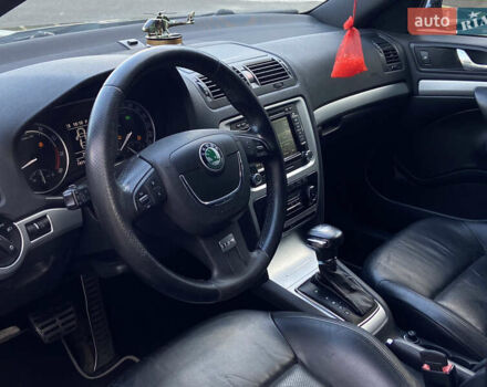 Чорний Шкода Октавія, об'ємом двигуна 0 л та пробігом 197 тис. км за 10799 $, фото 6 на Automoto.ua