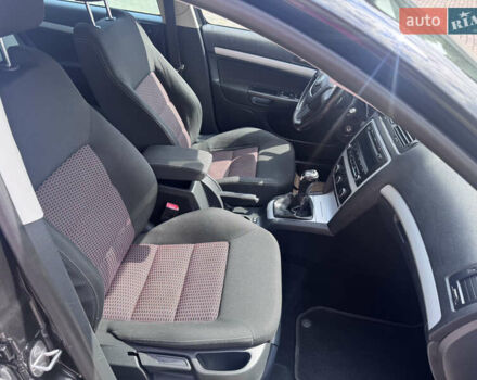 Черный Шкода Октавия, объемом двигателя 1.6 л и пробегом 274 тыс. км за 7999 $, фото 26 на Automoto.ua