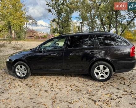 Шкода Октавия 2011 в Полтаве на Automoto.ua Черный Шкода Октавия, объемом двигателя 1.6 л и пробегом 220 тыс. км за 7600 $, фото 17 на Automoto.ua