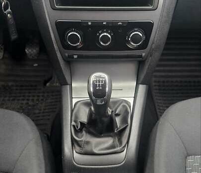 Черный Шкода Октавия, объемом двигателя 1.6 л и пробегом 245 тыс. км за 6790 $, фото 18 на Automoto.ua