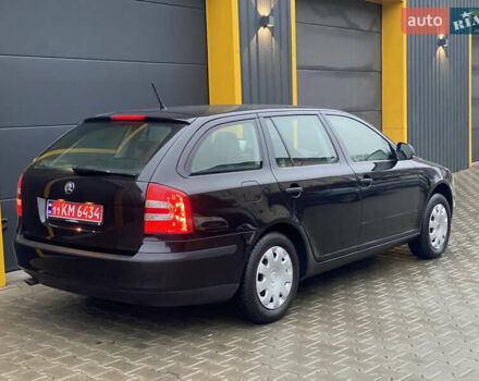 Черный Шкода Октавия, объемом двигателя 1.6 л и пробегом 198 тыс. км за 6999 $, фото 21 на Automoto.ua