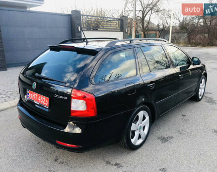 Черный Шкода Октавия, объемом двигателя 1.8 л и пробегом 212 тыс. км за 8200 $, фото 10 на Automoto.ua