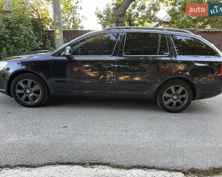 Чорний Шкода Октавія, об'ємом двигуна 1.6 л та пробігом 332 тис. км за 8100 $, фото 2 на Automoto.ua