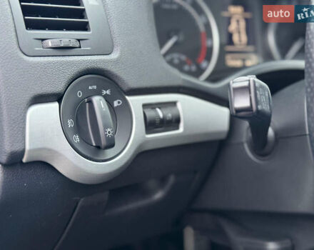 Чорний Шкода Октавія, об'ємом двигуна 1.98 л та пробігом 217 тис. км за 9500 $, фото 26 на Automoto.ua