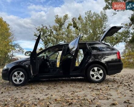 Шкода Октавия 2011 в Полтаве на Automoto.ua Черный Шкода Октавия, объемом двигателя 1.6 л и пробегом 220 тыс. км за 7600 $, фото 72 на Automoto.ua