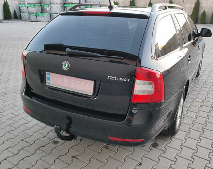 Черный Шкода Октавия, объемом двигателя 1.6 л и пробегом 278 тыс. км за 7950 $, фото 7 на Automoto.ua