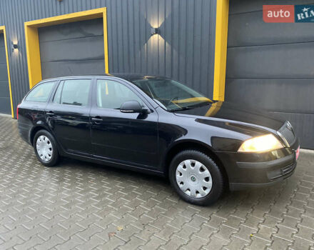 Черный Шкода Октавия, объемом двигателя 1.6 л и пробегом 198 тыс. км за 6999 $, фото 29 на Automoto.ua