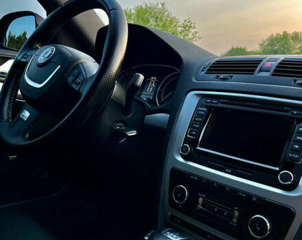 Шкода Октавия 2011 в Чернигове на Automoto.ua Черный Шкода Октавия, объемом двигателя 2 л и пробегом 257 тыс. км за 12900 $, фото 12 на Automoto.ua