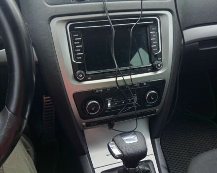 Черный Шкода Октавия, объемом двигателя 0 л и пробегом 261 тыс. км за 6700 $, фото 2 на Automoto.ua