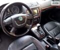 Черный Шкода Октавия, объемом двигателя 2 л и пробегом 240 тыс. км за 10300 $, фото 3 на Automoto.ua