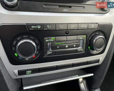 Чорний Шкода Октавія, об'ємом двигуна 1.6 л та пробігом 194 тис. км за 9399 $, фото 95 на Automoto.ua