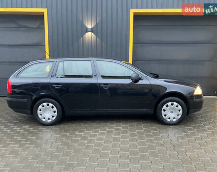 Черный Шкода Октавия, объемом двигателя 1.6 л и пробегом 198 тыс. км за 6999 $, фото 31 на Automoto.ua