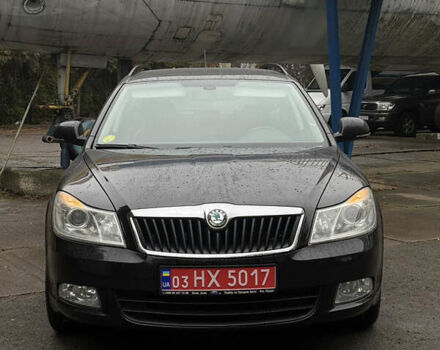 Черный Шкода Октавия, объемом двигателя 1.6 л и пробегом 260 тыс. км за 8700 $, фото 2 на Automoto.ua