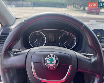 Черный Шкода Октавия, объемом двигателя 1.6 л и пробегом 274 тыс. км за 7999 $, фото 28 на Automoto.ua