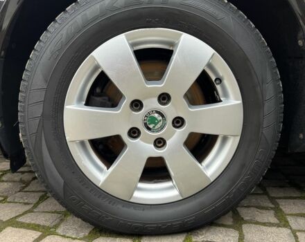 Черный Шкода Октавия, объемом двигателя 1.2 л и пробегом 155 тыс. км за 6400 $, фото 9 на Automoto.ua