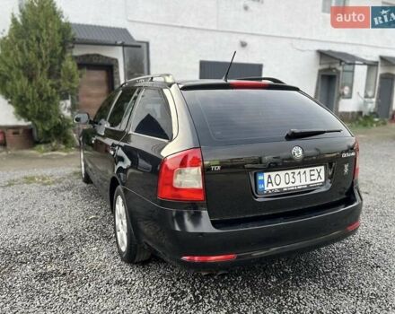 Черный Шкода Октавия, объемом двигателя 2 л и пробегом 270 тыс. км за 8300 $, фото 3 на Automoto.ua