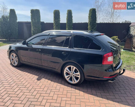 Черный Шкода Октавия, объемом двигателя 1.97 л и пробегом 265 тыс. км за 10900 $, фото 4 на Automoto.ua