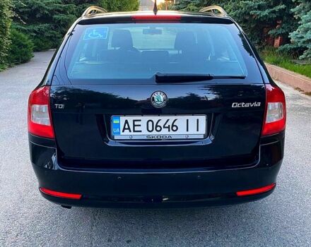 Чорний Шкода Октавія, об'ємом двигуна 1.6 л та пробігом 193 тис. км за 8500 $, фото 2 на Automoto.ua