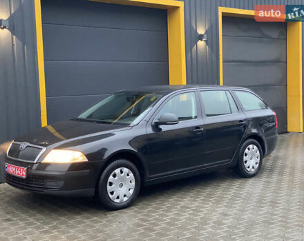 Черный Шкода Октавия, объемом двигателя 1.6 л и пробегом 198 тыс. км за 6999 $, фото 12 на Automoto.ua