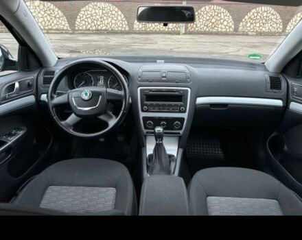 Чорний Шкода Октавія, об'ємом двигуна 1.8 л та пробігом 230 тис. км за 6750 $, фото 7 на Automoto.ua