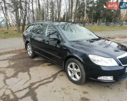 Черный Шкода Октавия, объемом двигателя 1.6 л и пробегом 180 тыс. км за 8000 $, фото 1 на Automoto.ua