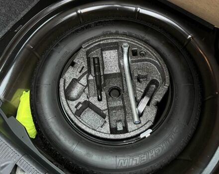 Черный Шкода Октавия, объемом двигателя 1.2 л и пробегом 155 тыс. км за 6400 $, фото 6 на Automoto.ua