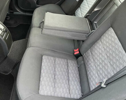 Чорний Шкода Октавія, об'ємом двигуна 1.6 л та пробігом 194 тис. км за 9399 $, фото 74 на Automoto.ua