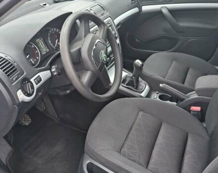 Чорний Шкода Октавія, об'ємом двигуна 1.4 л та пробігом 177 тис. км за 7600 $, фото 12 на Automoto.ua
