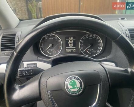 Черный Шкода Октавия, объемом двигателя 1.8 л и пробегом 183 тыс. км за 8500 $, фото 10 на Automoto.ua