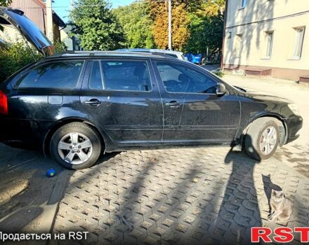 Черный Шкода Октавия, объемом двигателя 1.6 л и пробегом 290 тыс. км за 8500 $, фото 3 на Automoto.ua