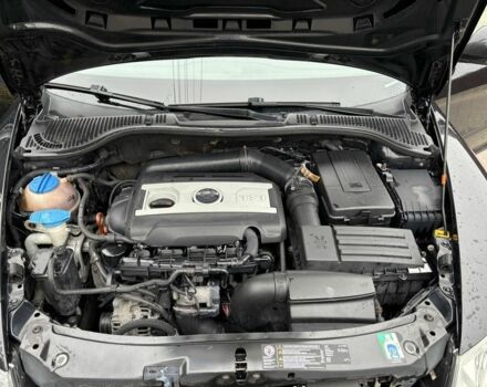 Черный Шкода Октавия, объемом двигателя 2 л и пробегом 260 тыс. км за 8700 $, фото 20 на Automoto.ua