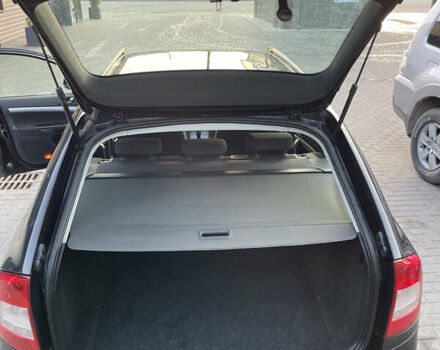 Черный Шкода Октавия, объемом двигателя 1.6 л и пробегом 278 тыс. км за 7950 $, фото 15 на Automoto.ua