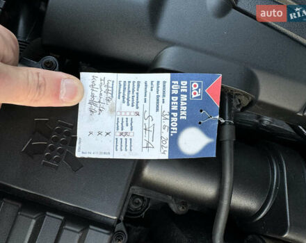 Черный Шкода Октавия, объемом двигателя 1.6 л и пробегом 243 тыс. км за 8350 $, фото 84 на Automoto.ua