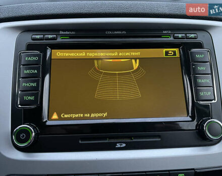 Чорний Шкода Октавія, об'ємом двигуна 1.6 л та пробігом 194 тис. км за 9399 $, фото 94 на Automoto.ua