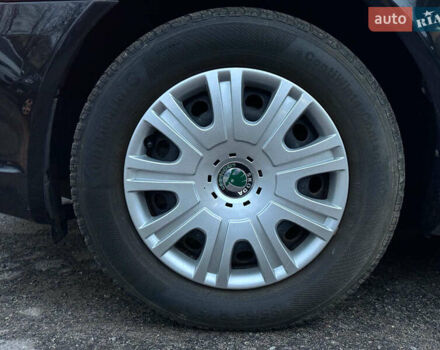 Чорний Шкода Октавія, об'ємом двигуна 1.6 л та пробігом 237 тис. км за 8190 $, фото 10 на Automoto.ua