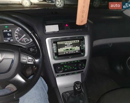 Черный Шкода Октавия, объемом двигателя 1.6 л и пробегом 220 тыс. км за 7950 $, фото 25 на Automoto.ua