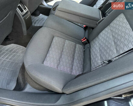 Черный Шкода Октавия, объемом двигателя 1.6 л и пробегом 243 тыс. км за 8350 $, фото 53 на Automoto.ua