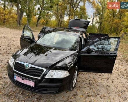 Шкода Октавия 2011 в Полтаве на Automoto.ua Черный Шкода Октавия, объемом двигателя 1.6 л и пробегом 220 тыс. км за 7600 $, фото 69 на Automoto.ua